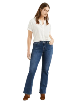 Levis Women's Classic Fit Bootcut Lapis Awe